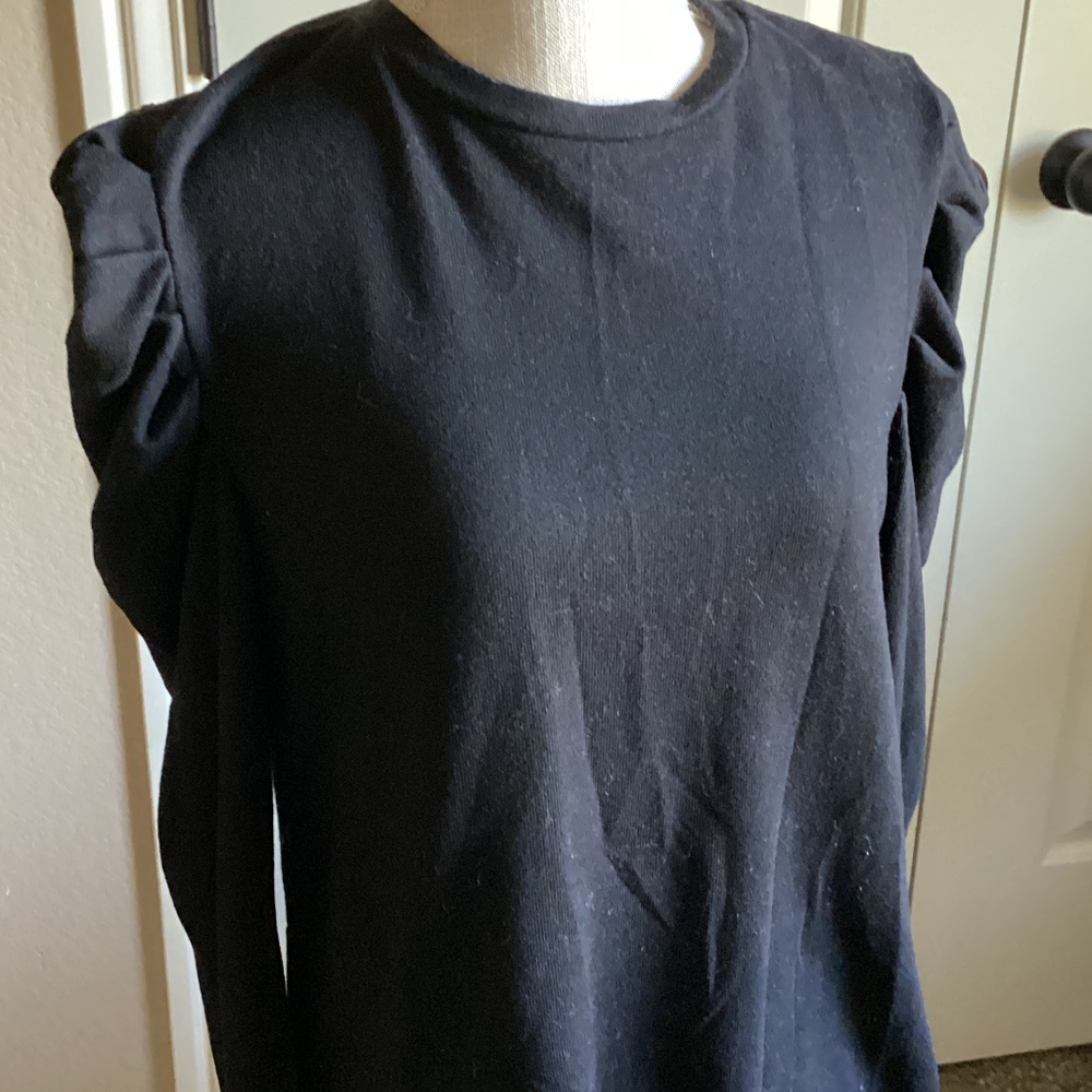 Boutique Black Sweatshirt with Puff Sleeves - Size M | Trendy & Comfortable